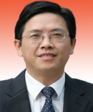 梅国平 （江西师范大学校长）